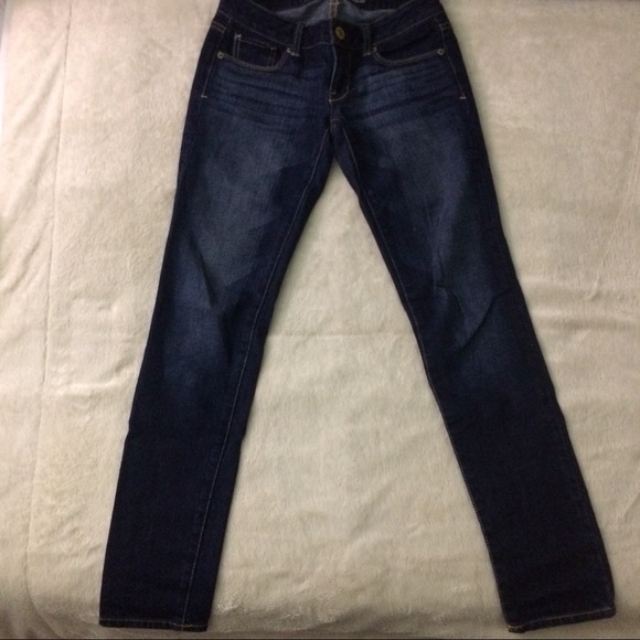 Dark wash American eagle skinny jeans - Picture 7 of 7